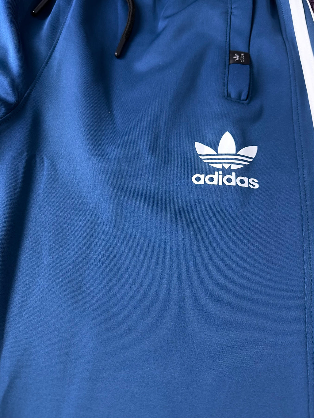 Adidas pants DV