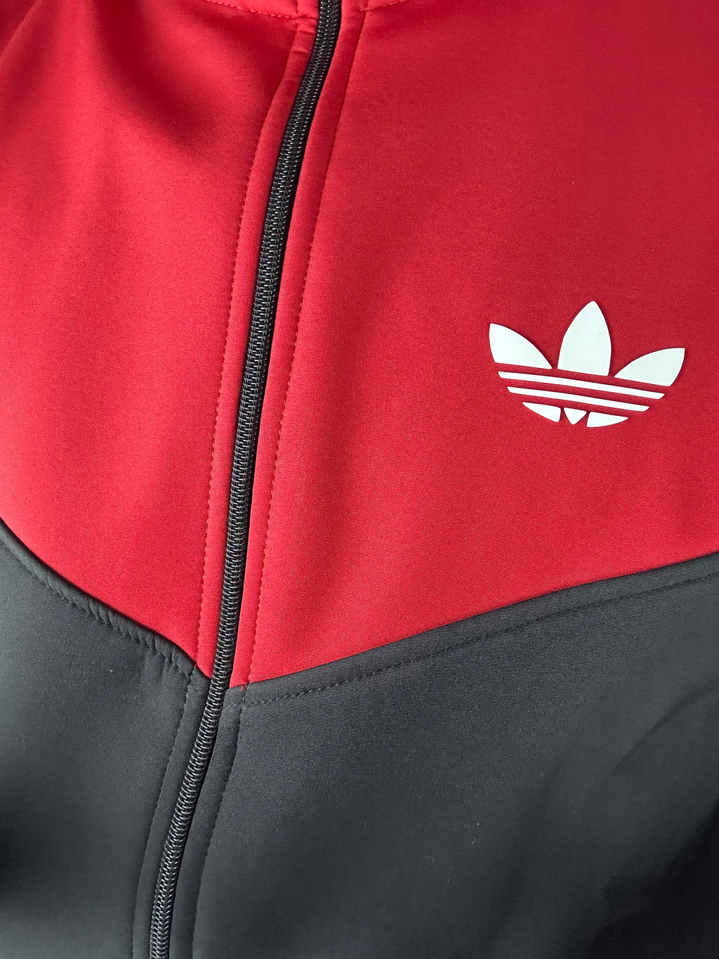 Adidas track suit V