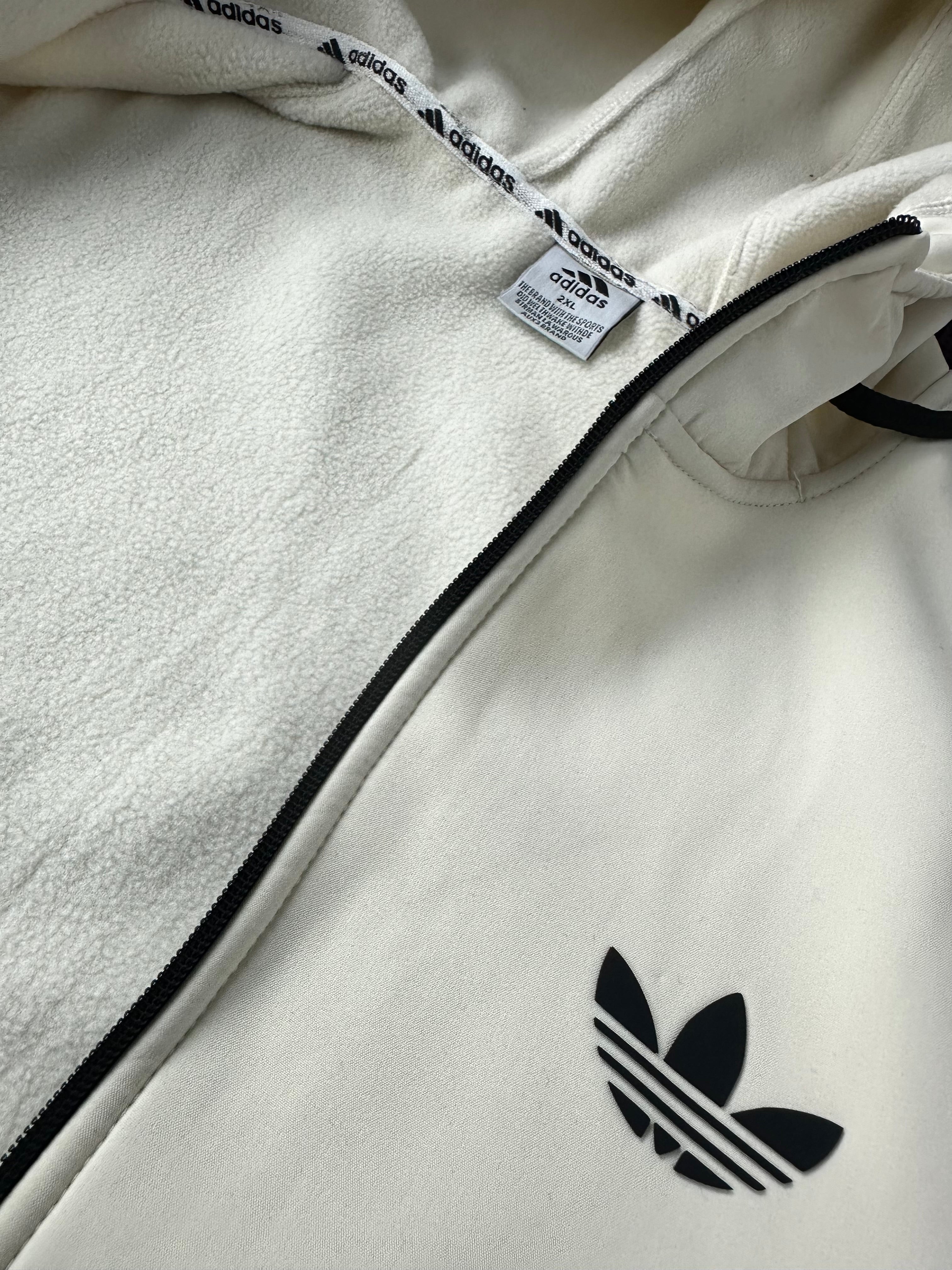 Adidas track suit V
