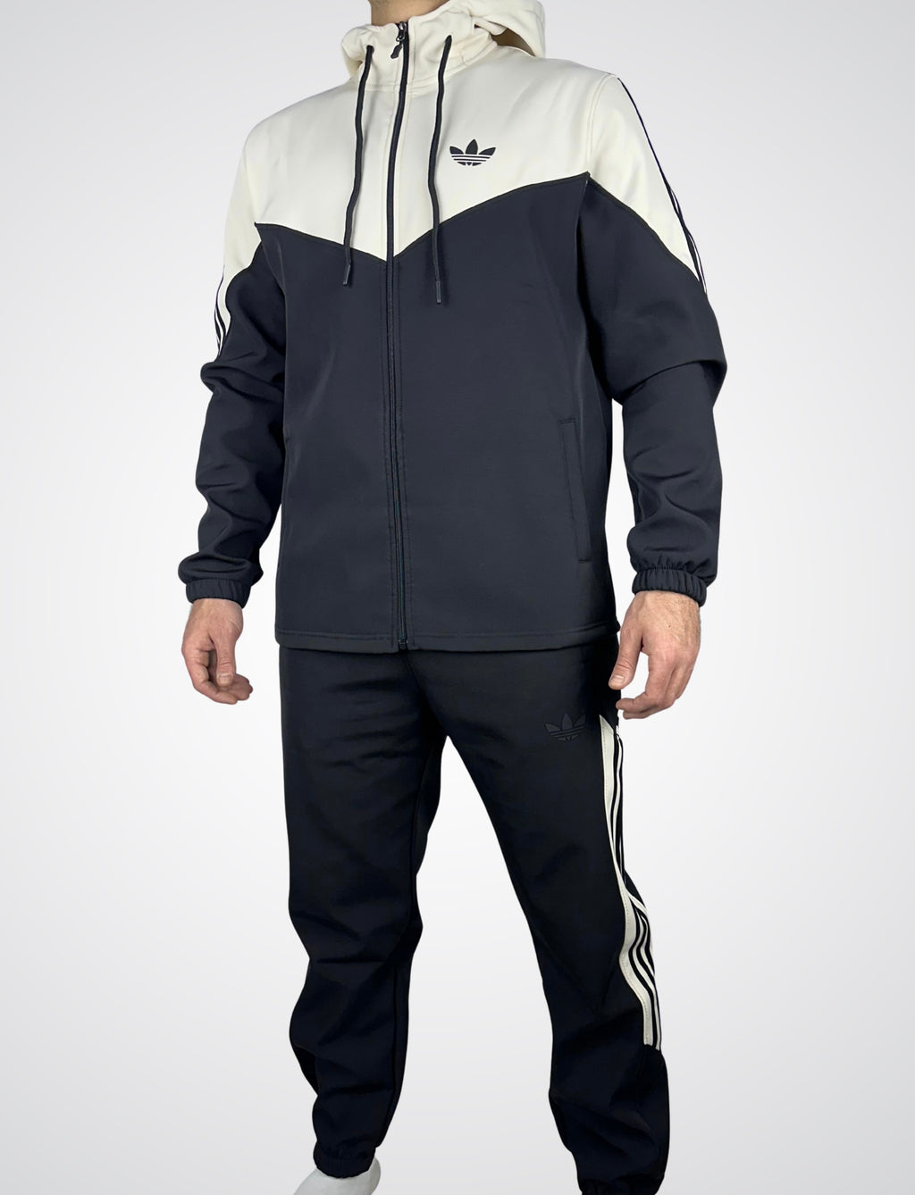 Adidas track suit V